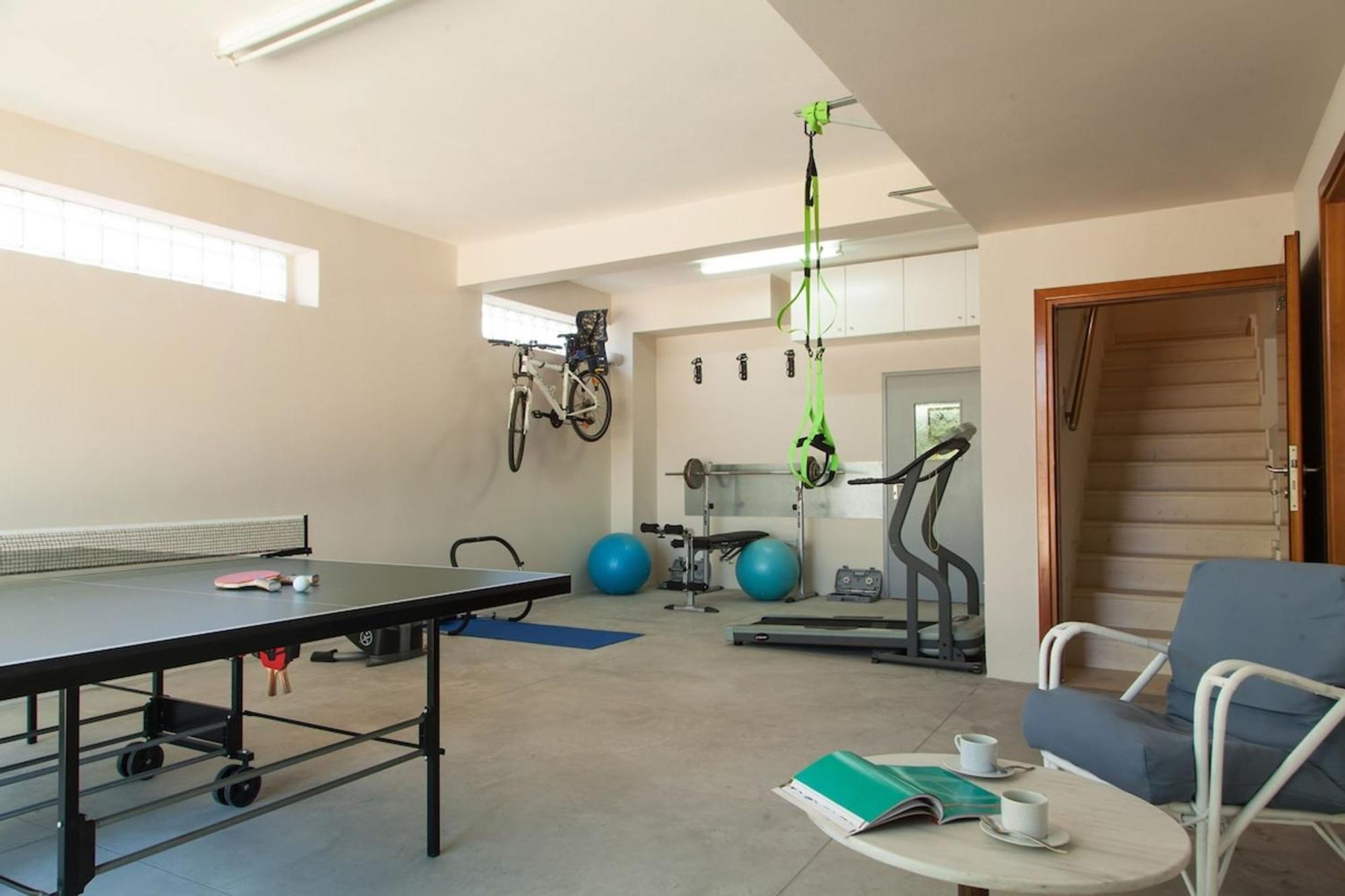 Villa Ampelaki - Premium Villa With Heated Pool กูนูปิเดียนา ภายนอก รูปภาพ